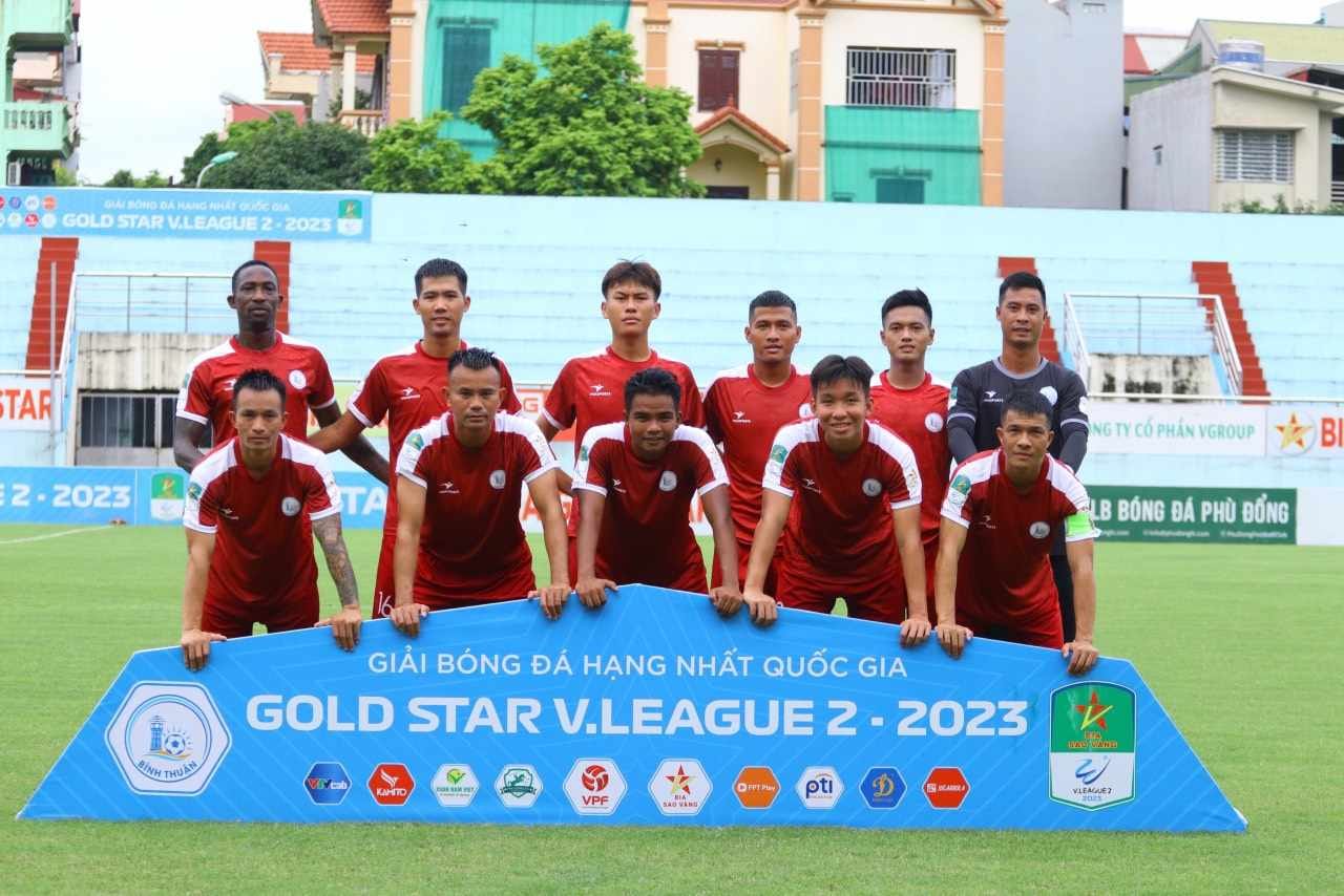 CLB Bình Thuận ra mắt bóng đá Việt