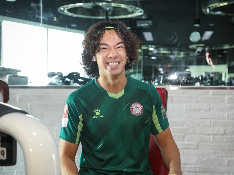 Ngôi sao Việt kiều chờ cơ hội đá V-League