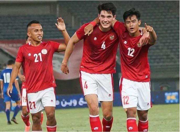 Indonesia gọi nhiều cầu thủ thi đấu ở nước ngoài đá VL World Cup