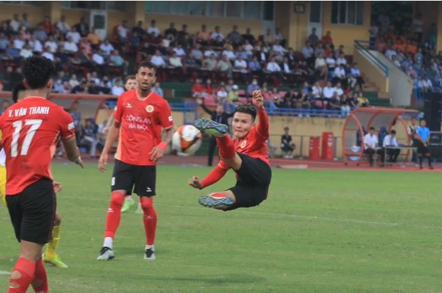 Quang Hải cho thấy mình xứng đáng trở lại đội tuyển Việt Nam ngay trong tháng 12 này. 
