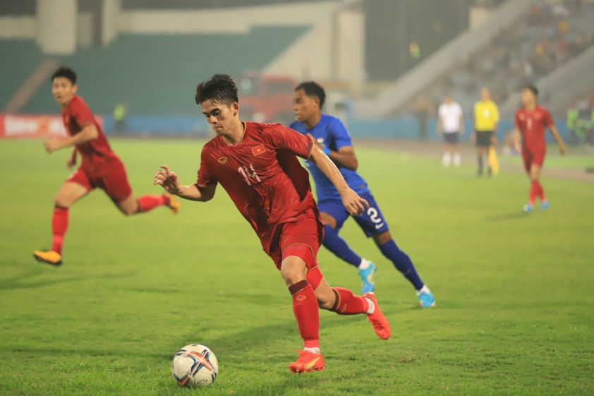 Khuất Văn Khang thi đấu ấn tượng ở cả U23 lẫn ĐT Việt Nam