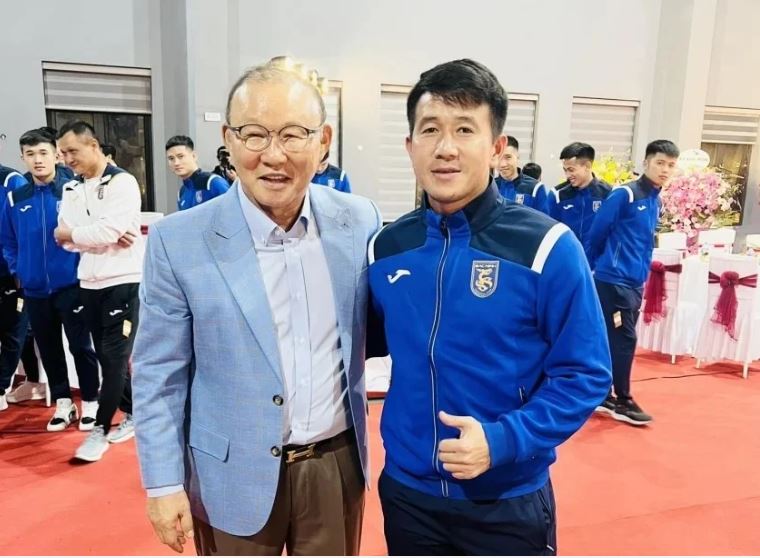 Đại diện công ty quản lý của HLV Park thông báo  việc ông gia nhập CLB Bắc Ninh